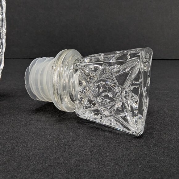 Vintage Miniature Clear Glass Decanter Barware 7" with Stopper Home Bar Decor - Picture 10 of 11
